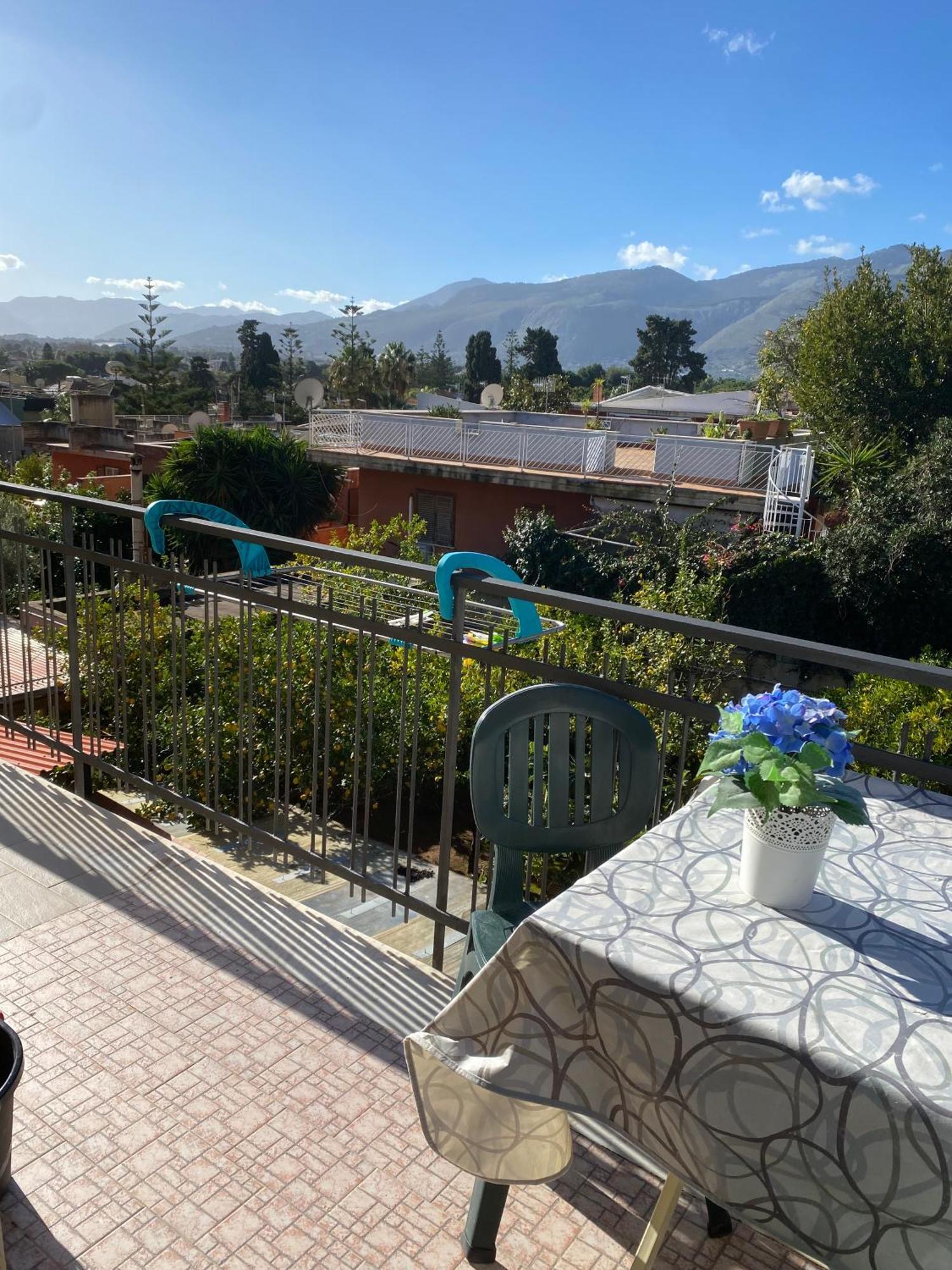 Mondello House Eraclea Hotel Екстериор снимка