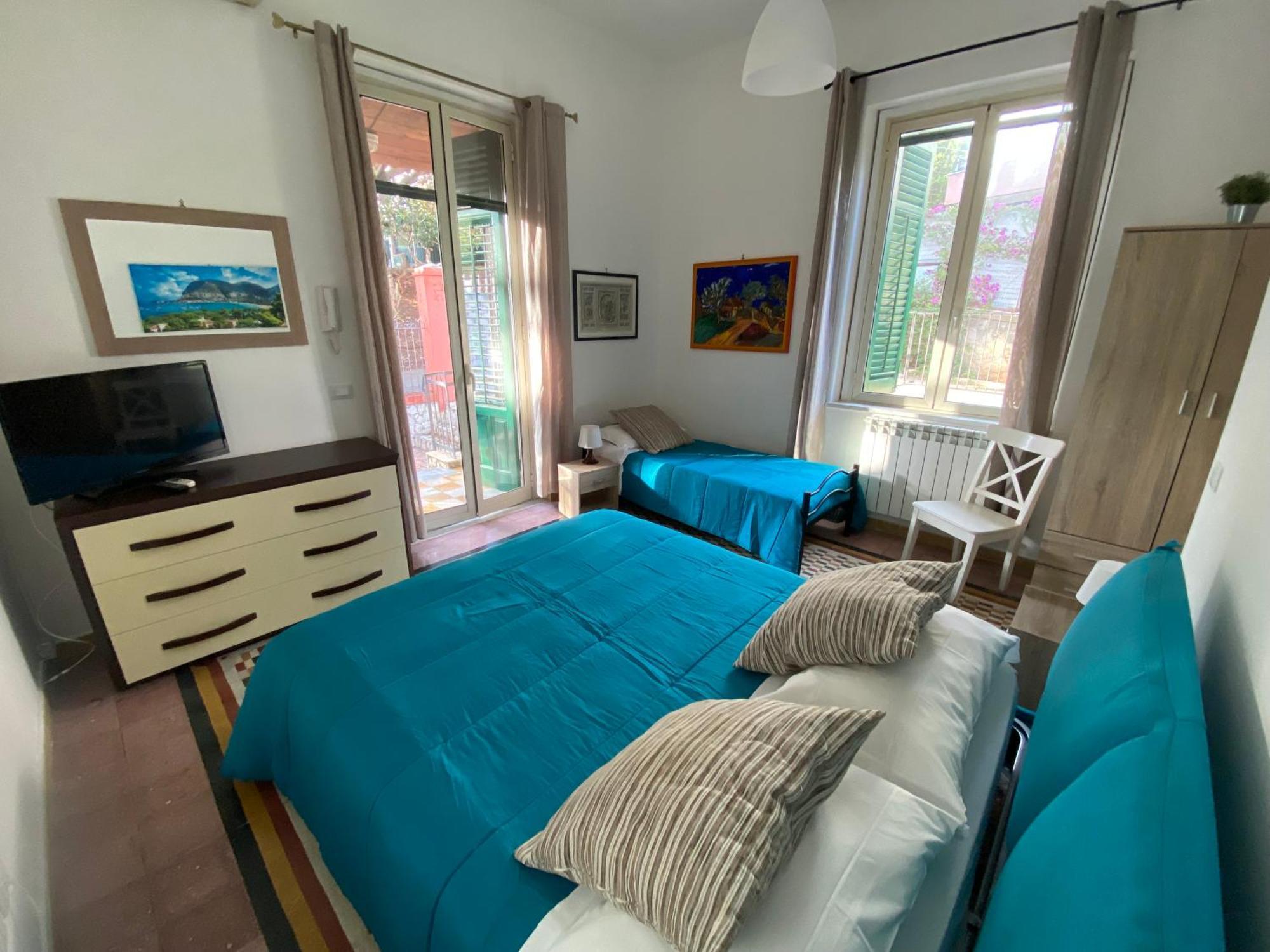 Mondello House Eraclea Hotel Екстериор снимка
