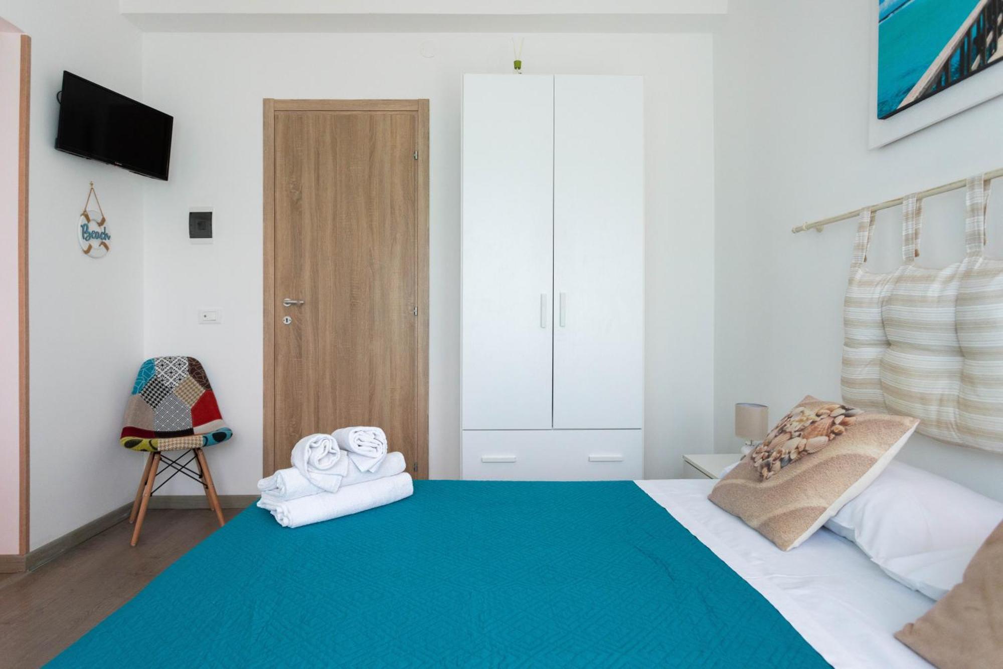 Mondello House Eraclea Hotel Екстериор снимка